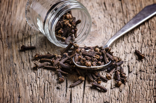 Clove | Laung | Pure & Natural Spice from Kerala | No Added Colour, Flavour or Fragrance | 30 g